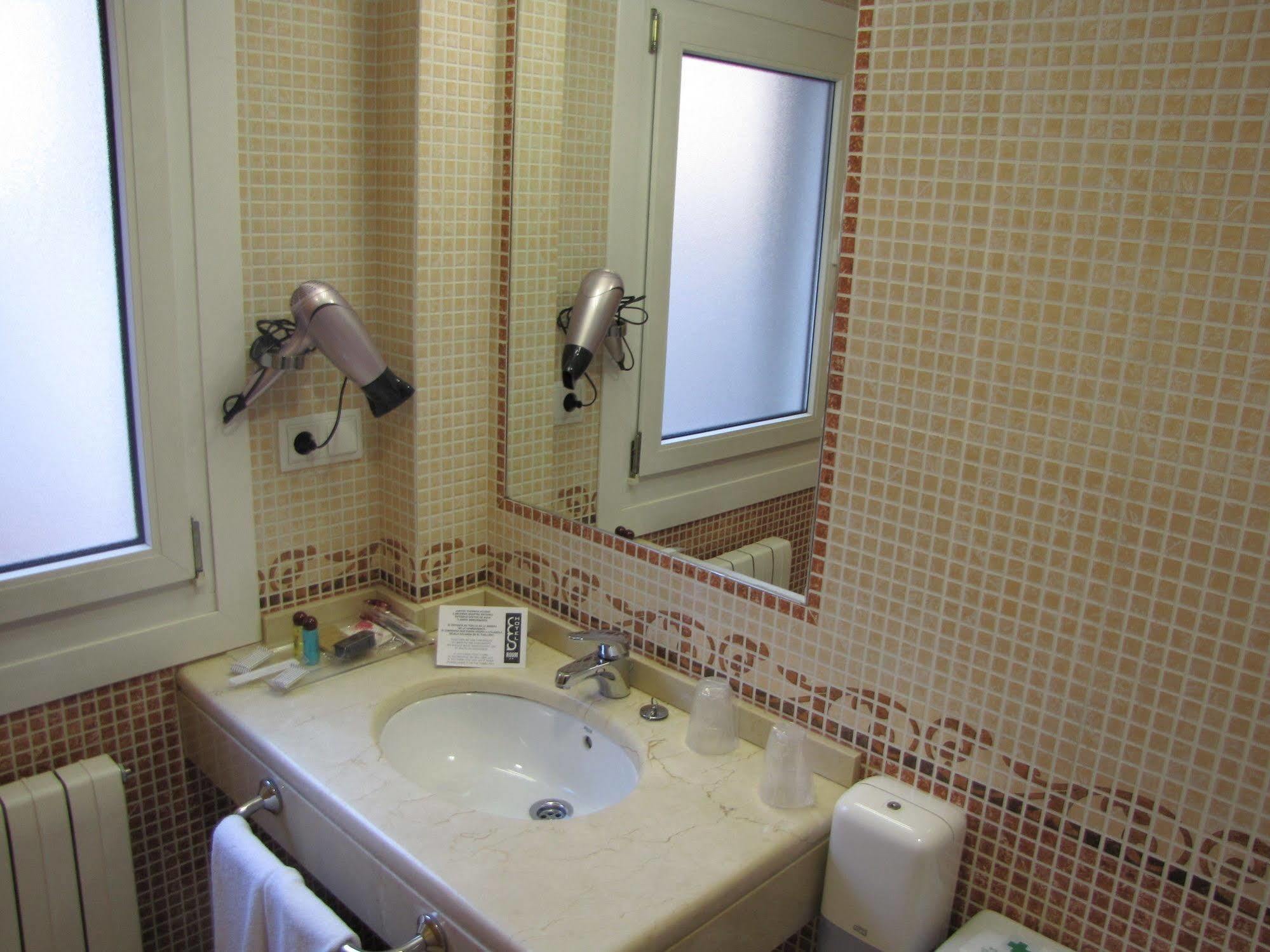 Hotel Room Понтеведра Екстер'єр фото