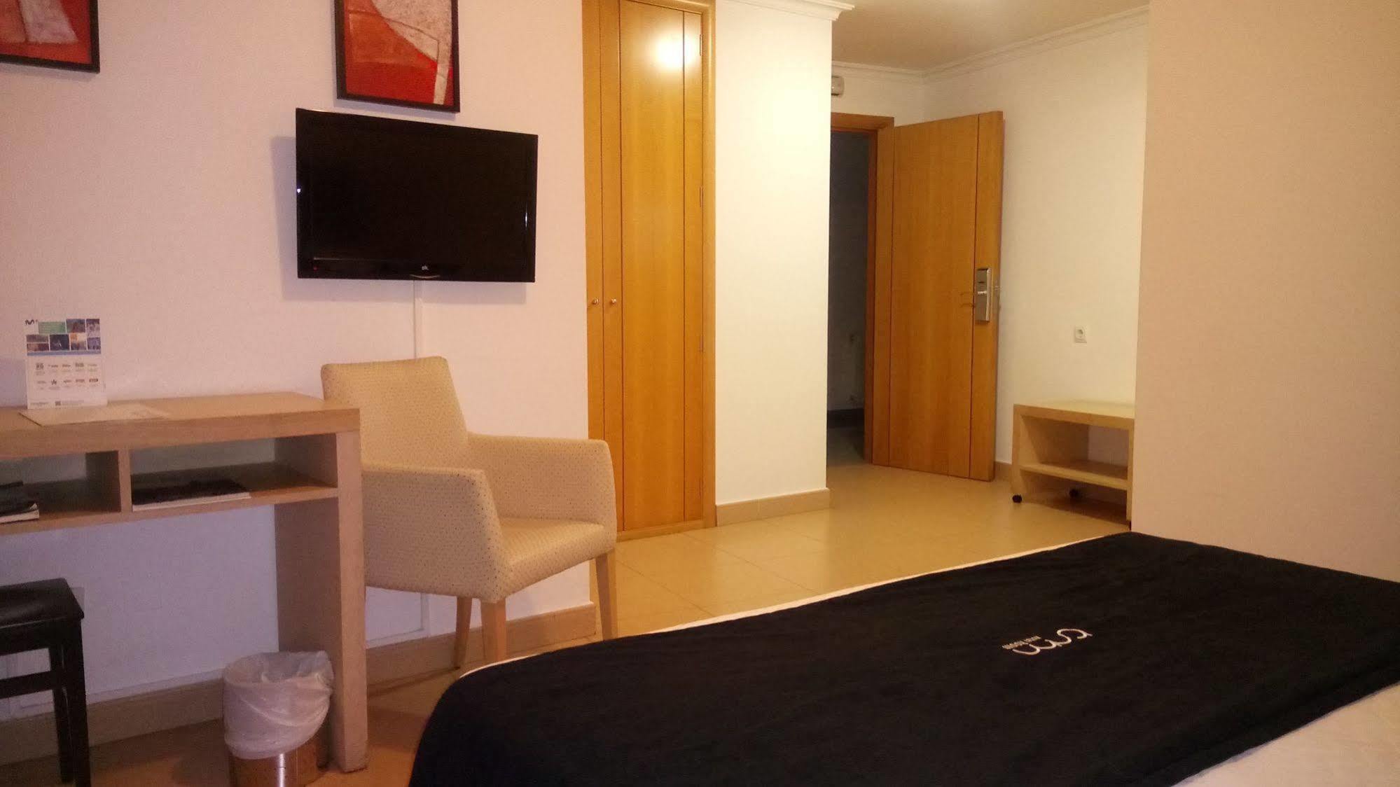 Hotel Room Понтеведра Екстер'єр фото